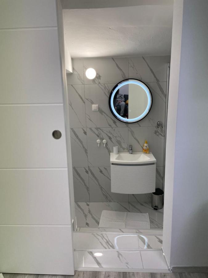 Apartment Studio Beauty In Centar Πούλα Εξωτερικό φωτογραφία